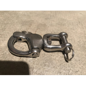 Mousqueton sécurité attelage