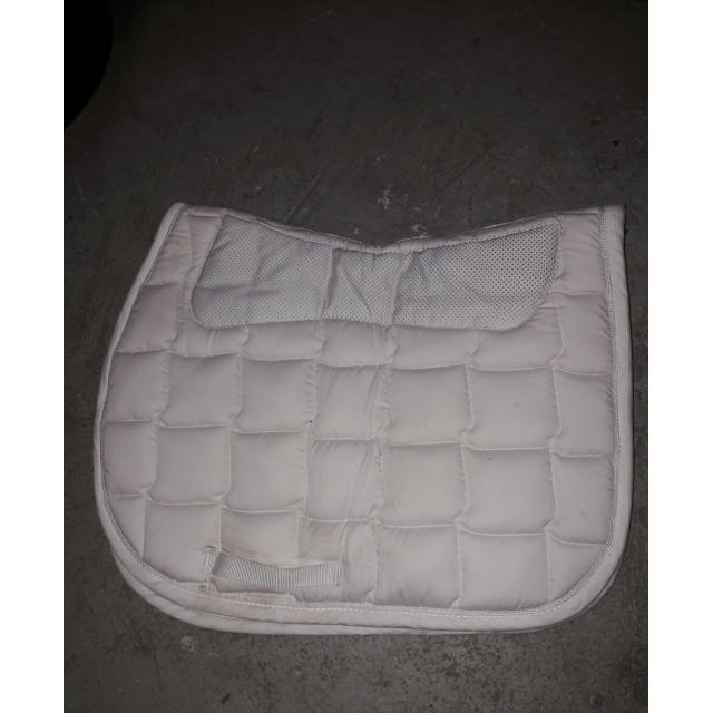 Tapis blanc