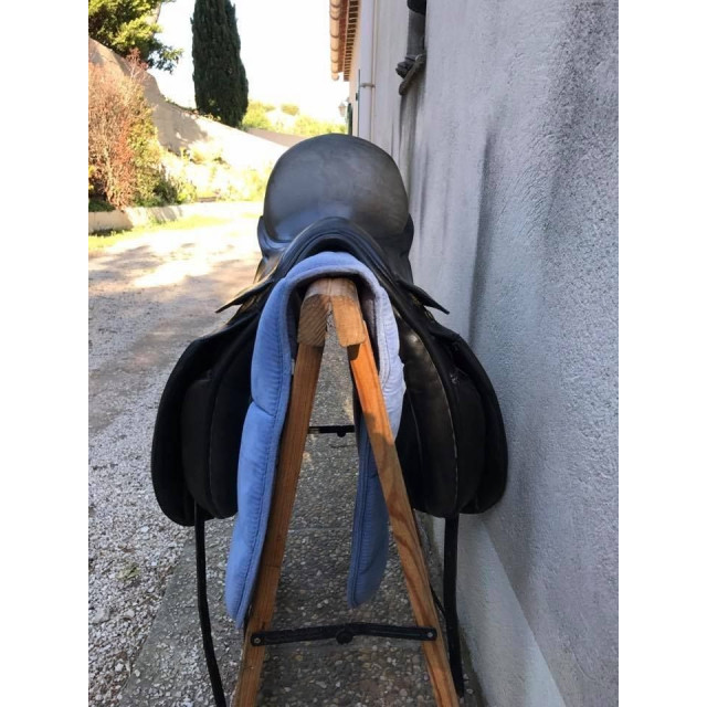 selle de dressage 16,5 BDV
