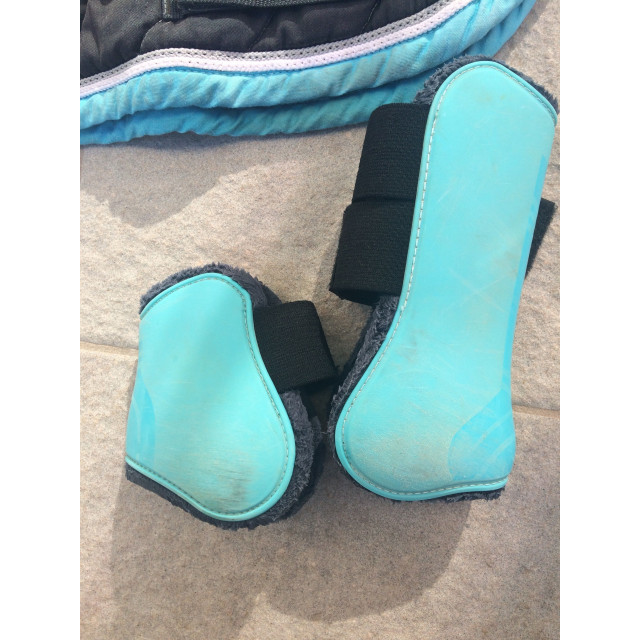 Ensemble noire turquoise fouganza