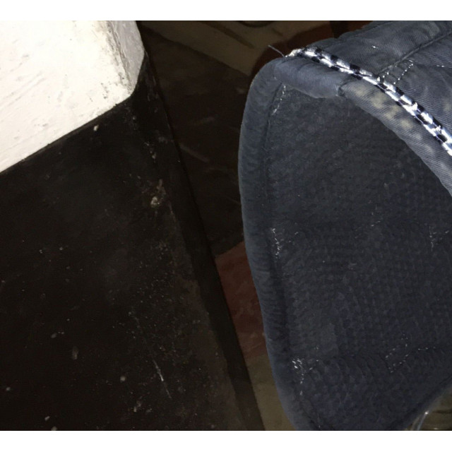 Tapis bleu marine