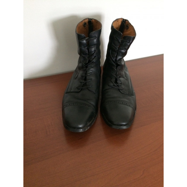 Boots Equitème bout carré pointure 42.