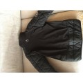 Veste bi-matière + doudoune sans manches, taille 10 ans