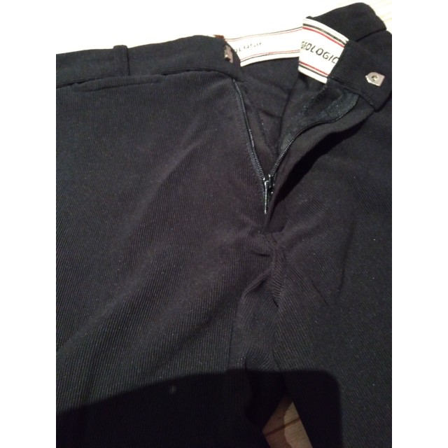 Pantalon noir matière rayée