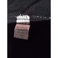Pantalon noir matière rayée