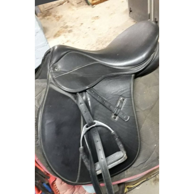 Selle thorowgood cuir synthétique