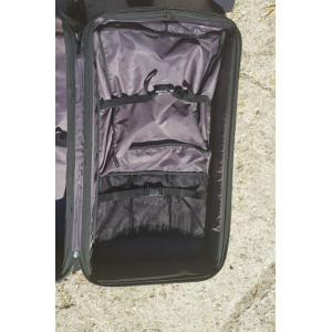 Valise Horse and Travel