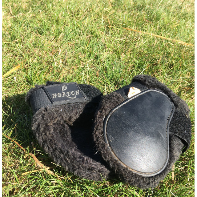 Protège boulets Noir