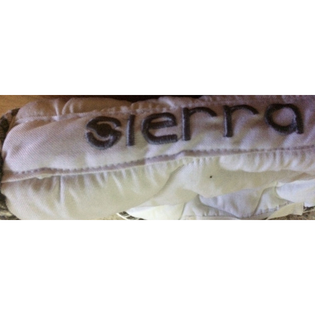 Tapis blanc équithème