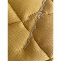Tapis jaune moutarde velours Eskadron