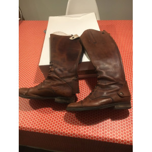 Bottes marron cuir