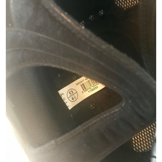 CASQUE BOMBE EN VELOUR NOIR TAILLE 53