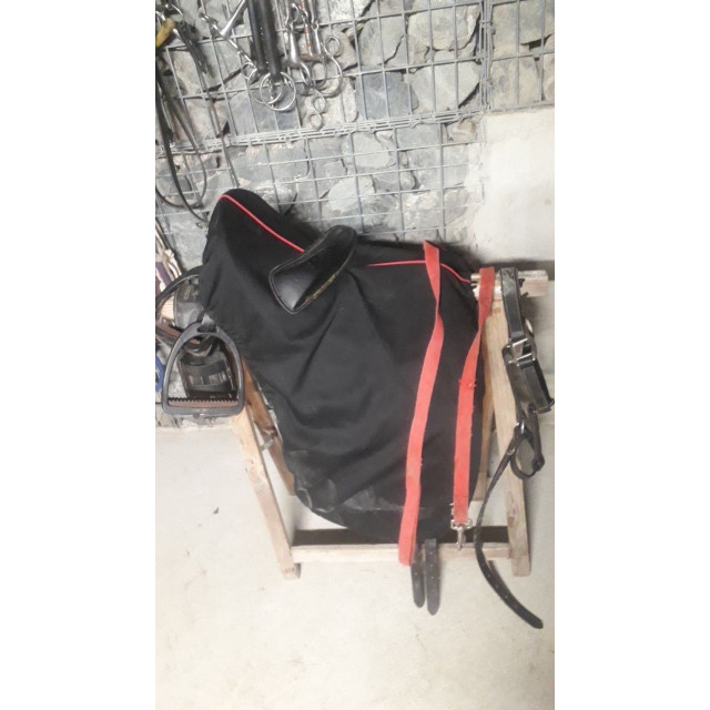 Selle dressage tekna