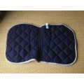Tapis bleu marine