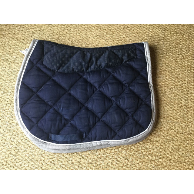 Tapis bleu marine