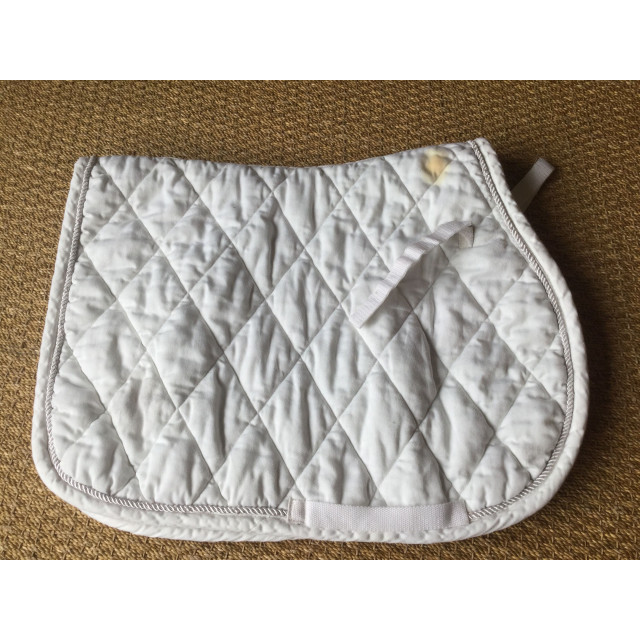 Tapis blanc