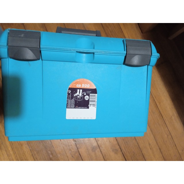 Boîte bleue+ brosse fouganza