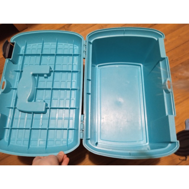 Boîte bleue+ brosse fouganza