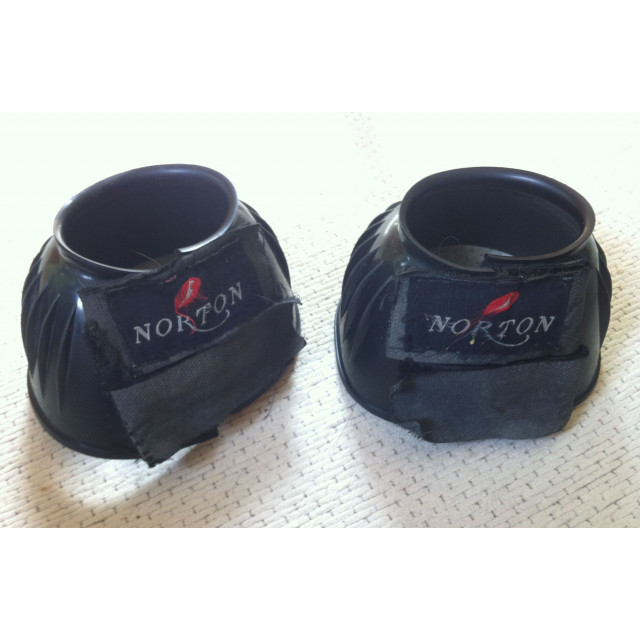 cloches ouvertes poney