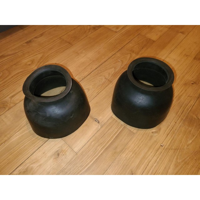 Cloches caoutchouc lisse col haut noires