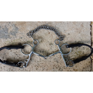 Mors pelham avec gourmette