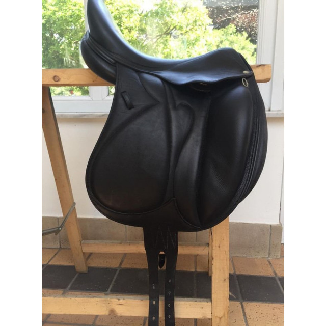 Selle Devoucoux Makila 16,5 à vendre
