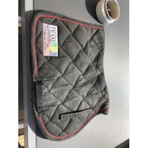 Tapis noir equitheme