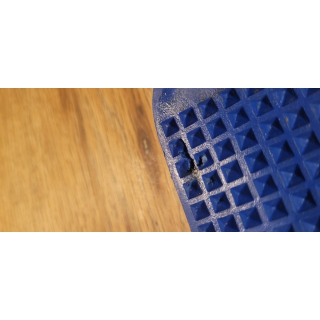 Étriers noir et bleu