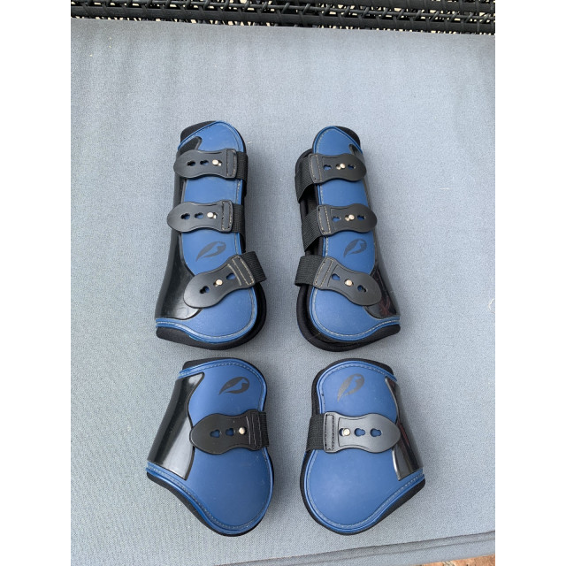 Protections bleu marine Norton