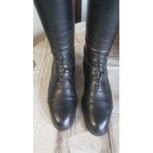 Bottes avec Embauchoirs