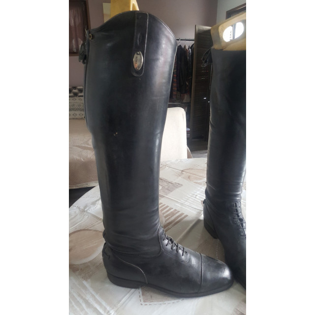 Bottes avec Embauchoirs