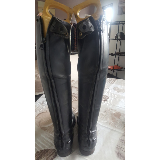 Bottes avec Embauchoirs