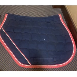 Tapis coupé bleu marine