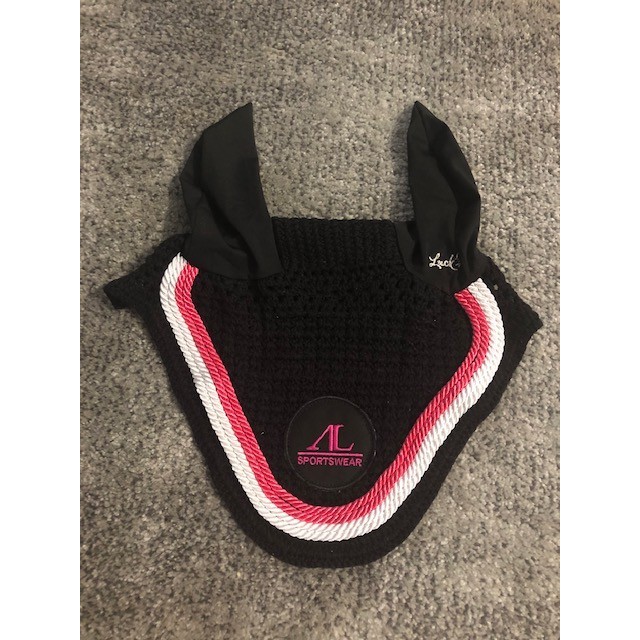 Bonnet Alexandra Ledermann