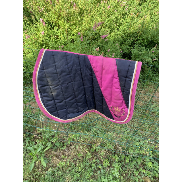 Tapis violet fouganza