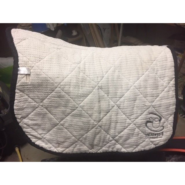 Ensemble tapis + bonnet Forestier gris