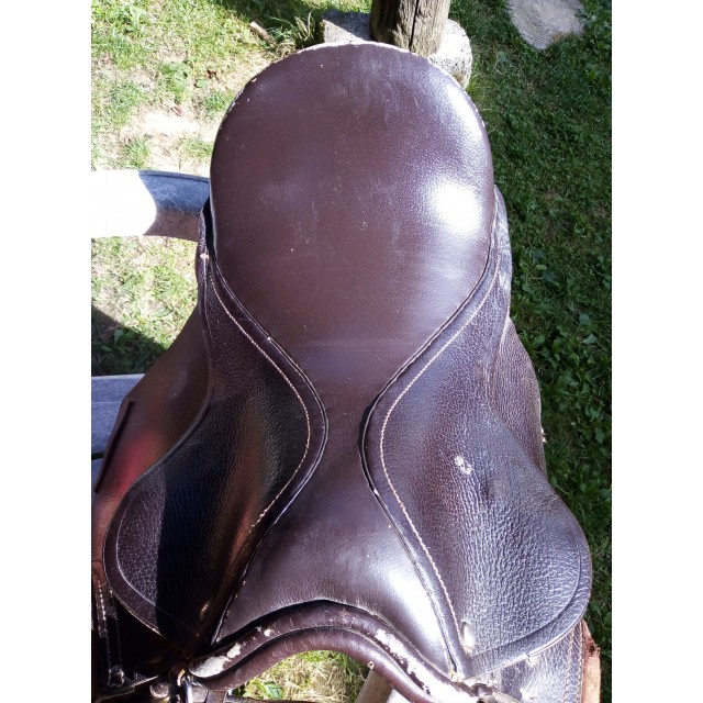 Selle cuir poney
