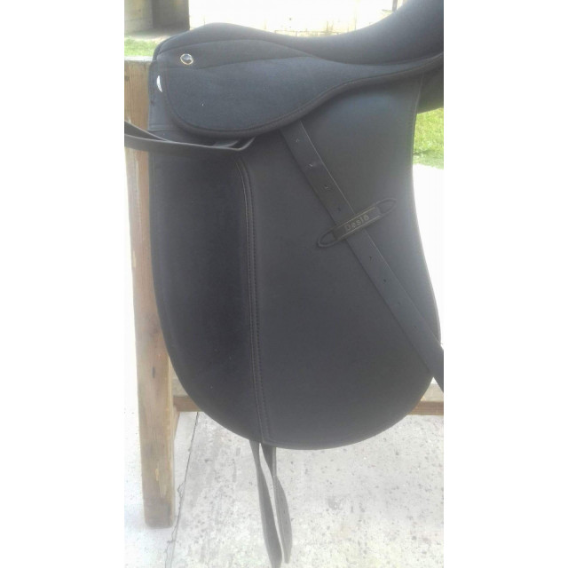 Selle de dressage