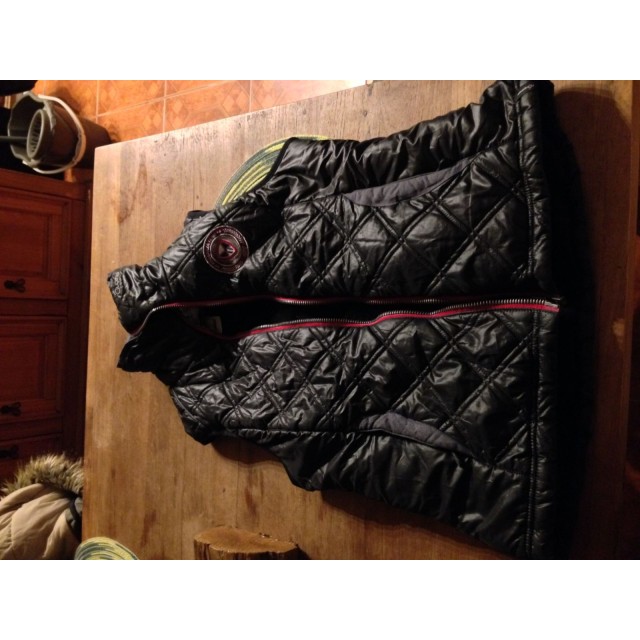 Gilet sans manches chaud noir / rouge