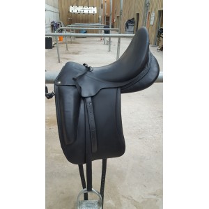 Selle de dressage AULION