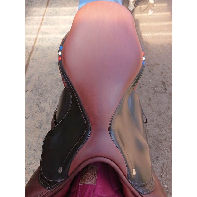Selle mixte quasi neuve