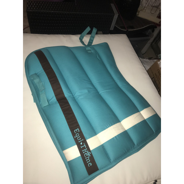 Tapis équi thème