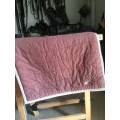 Tapis beige doudoune