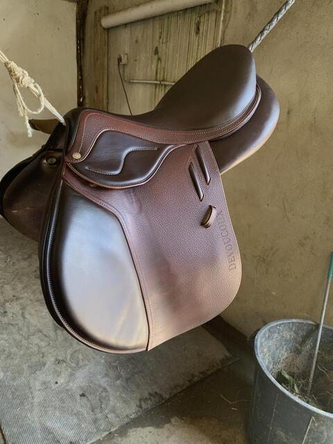 Selle DEVOUCOUX 17.5