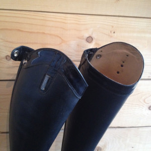 Bottes Burattau taille 38 noir/vernis