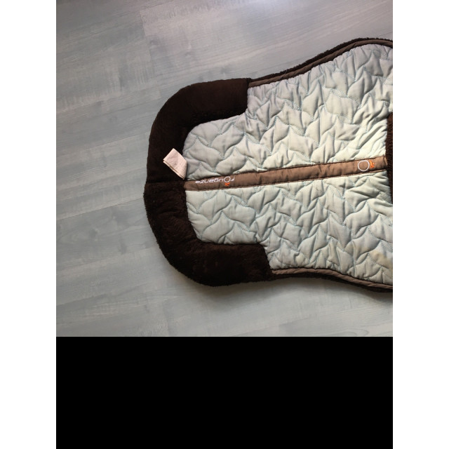 Tapis de selle et protège dos bleu et marron
