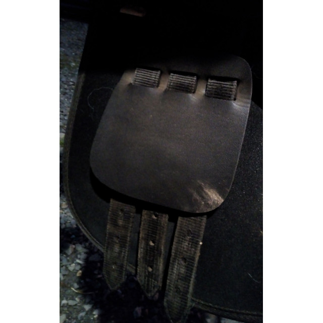 SELLE NOIRE TRES BON ETAT