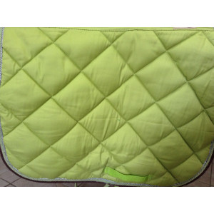 Tapis taille poney vert