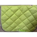 Tapis taille poney vert
