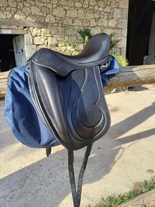 Selle dressage antares alliance 17"